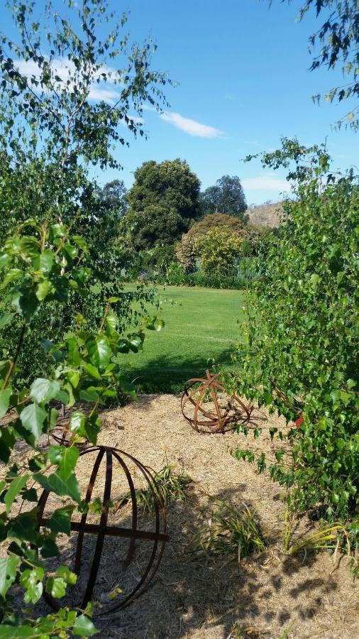 Kennedy House Euroa Perfect For Short Term Stays ภายนอก รูปภาพ