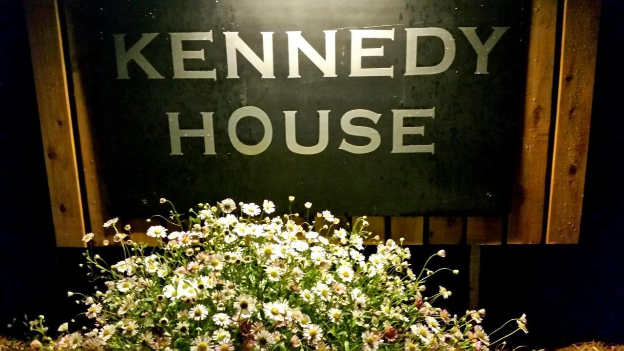 Kennedy House Euroa Perfect For Short Term Stays ภายนอก รูปภาพ