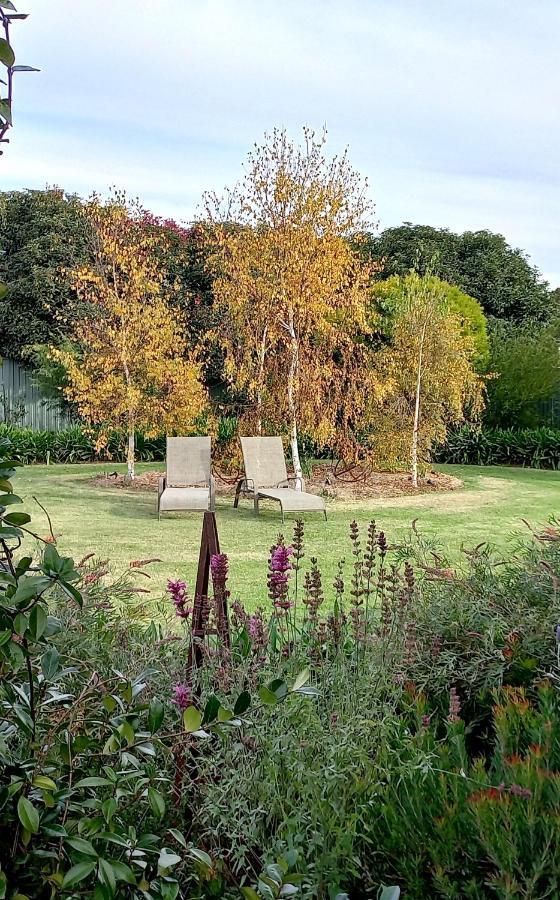Kennedy House Euroa Perfect For Short Term Stays ภายนอก รูปภาพ